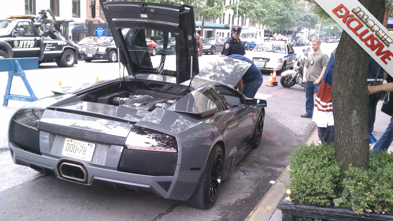 Illustration for article titled NYPD assumes Puerto Rican with $400,000 Lamborghini has drugs
